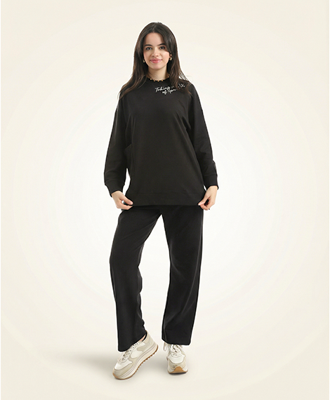 Women’s Essential Oversized Sweatshirt & Wide-Leg Pants Set