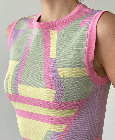 Womens Casual Crop Tops Trendy and Comfortable - Pink