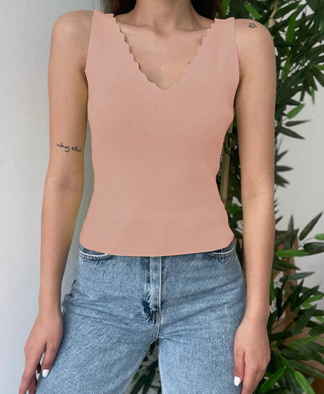 Womens Top - Casual, Comfortable, And Stylish - Simon