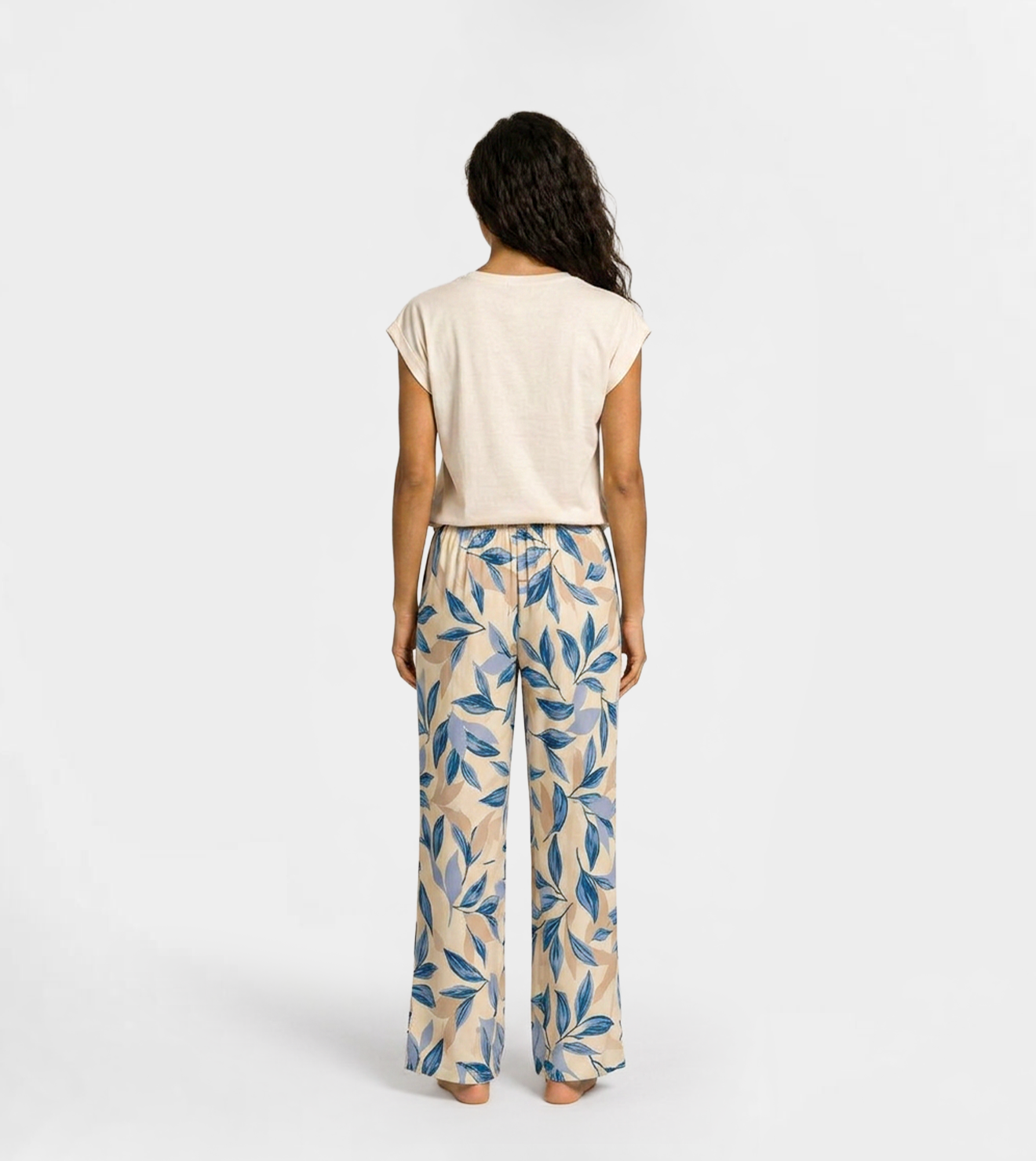 Women "Beauty" Cotton Pajama Set Blue in White