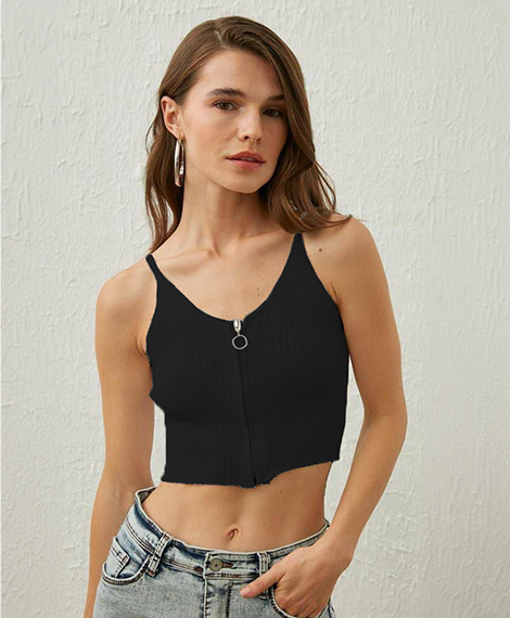 Sleeveless Crop Top With Front Zipper, Thin Spaghetti Straps, and Comfortable Wear - Perfect For Everyday Wear - Black